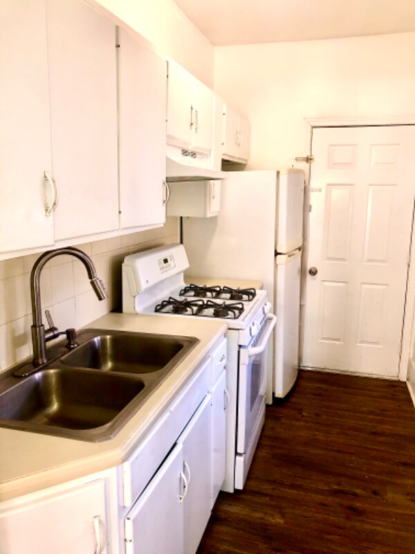 122 Summit Ave Unit 1, Phillipsburg, NJ 08865 Condo for Rent in