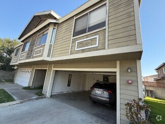 Building Photo - 605 E Phillips Blvd