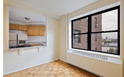 Foto del edificio - 2156 Madison Ave