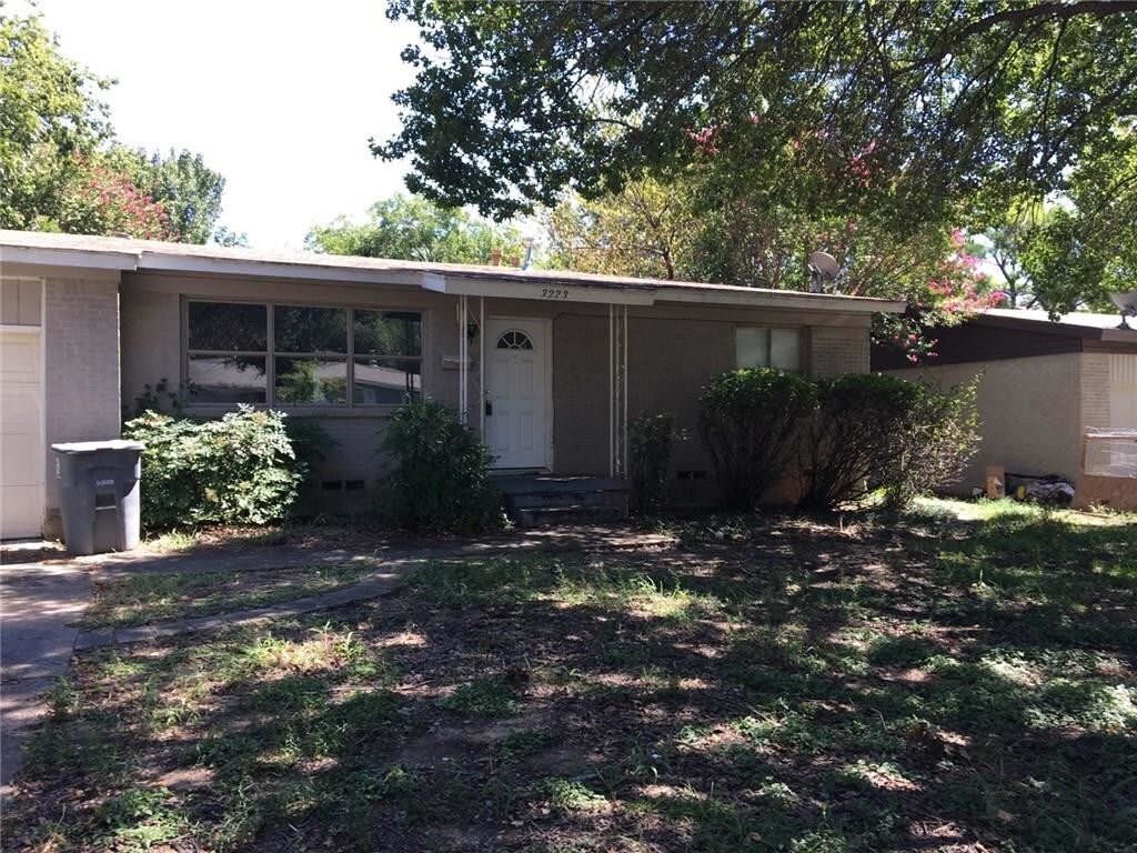 3223 Healey Dr, Dallas, TX 75228 House Rental in Dallas, TX