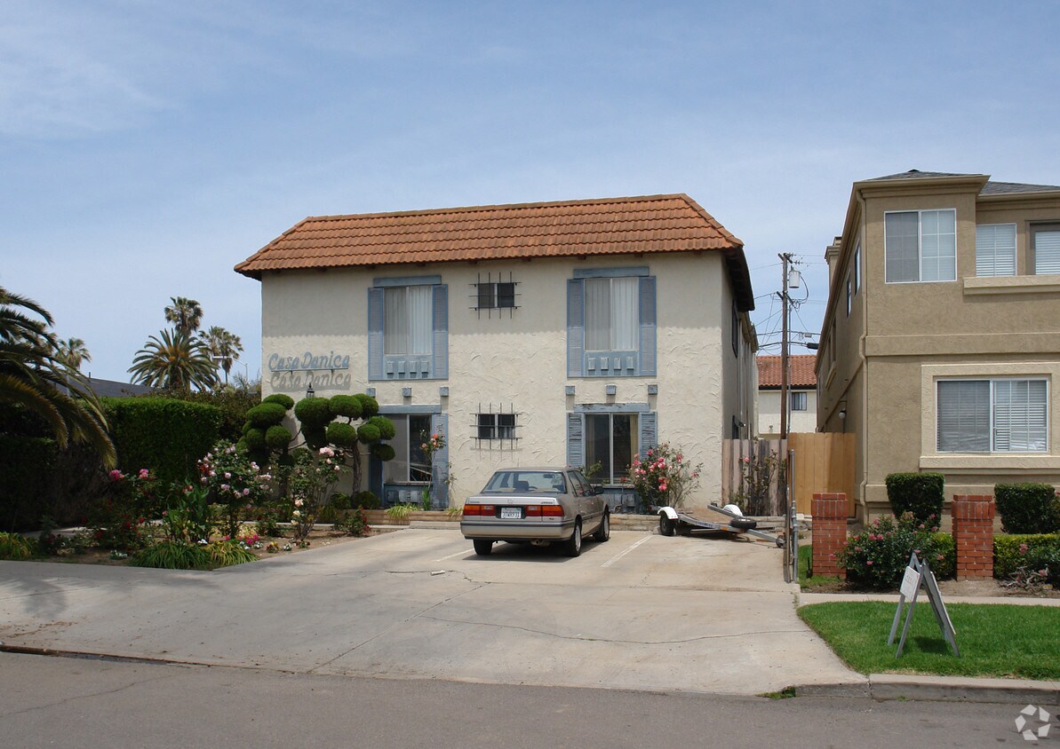 Primary Photo - 818 Missouri St