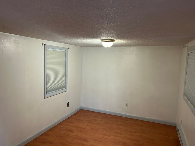 Building Photo - 231 Russells Mills Rd