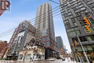Building Photo - 108-1108 Peter St