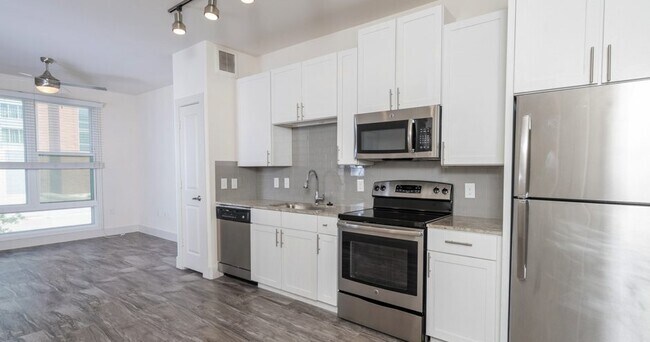 Foto del edificio - Apartment for Rent