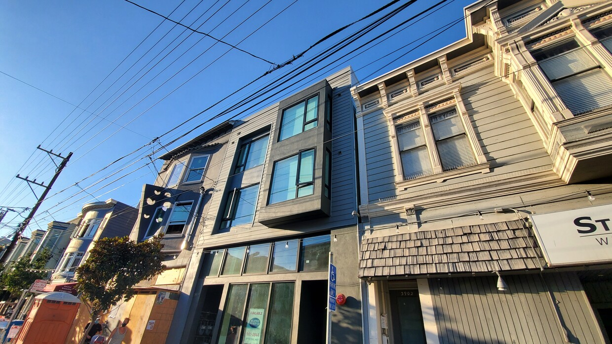 Primary Photo - 3906 24th St