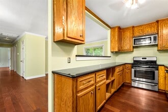 Building Photo - 10202 Woodwind Dr
