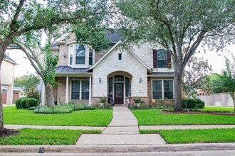 Building Photo - 9006 Stones Throw Ln