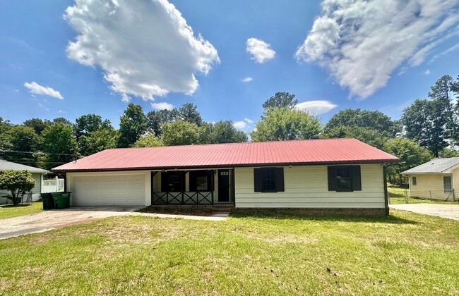 Foto del edificio - 2079 McDaniels Bridge Rd SW