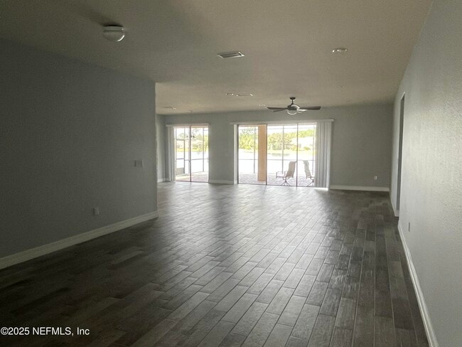 Building Photo - 538 Los Caminos Street