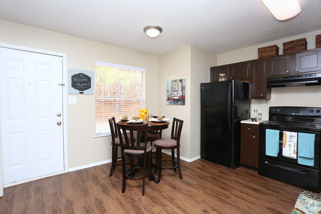 Foto del interior - Pointe South Townhomes