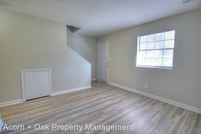 Foto del edificio - 4207 Thames Ave