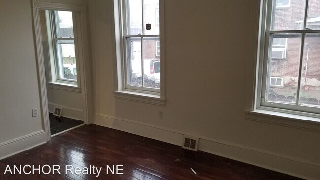 Building Photo - 3 br, 1 bath House - 7130 Upland St.