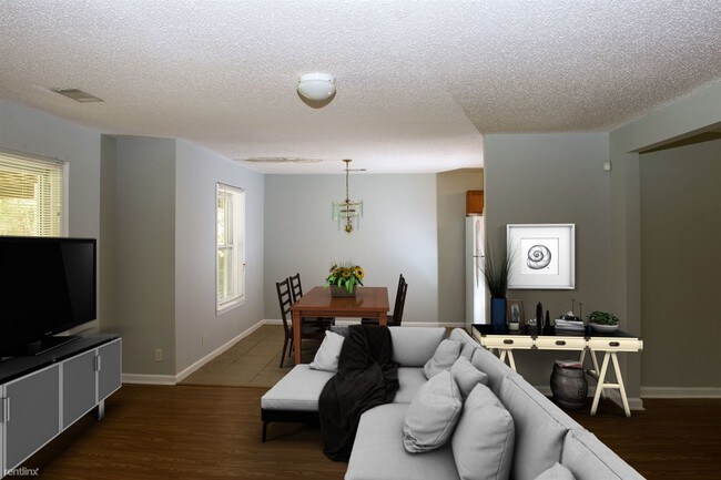 Foto del edificio - 830 Deerfield Rd