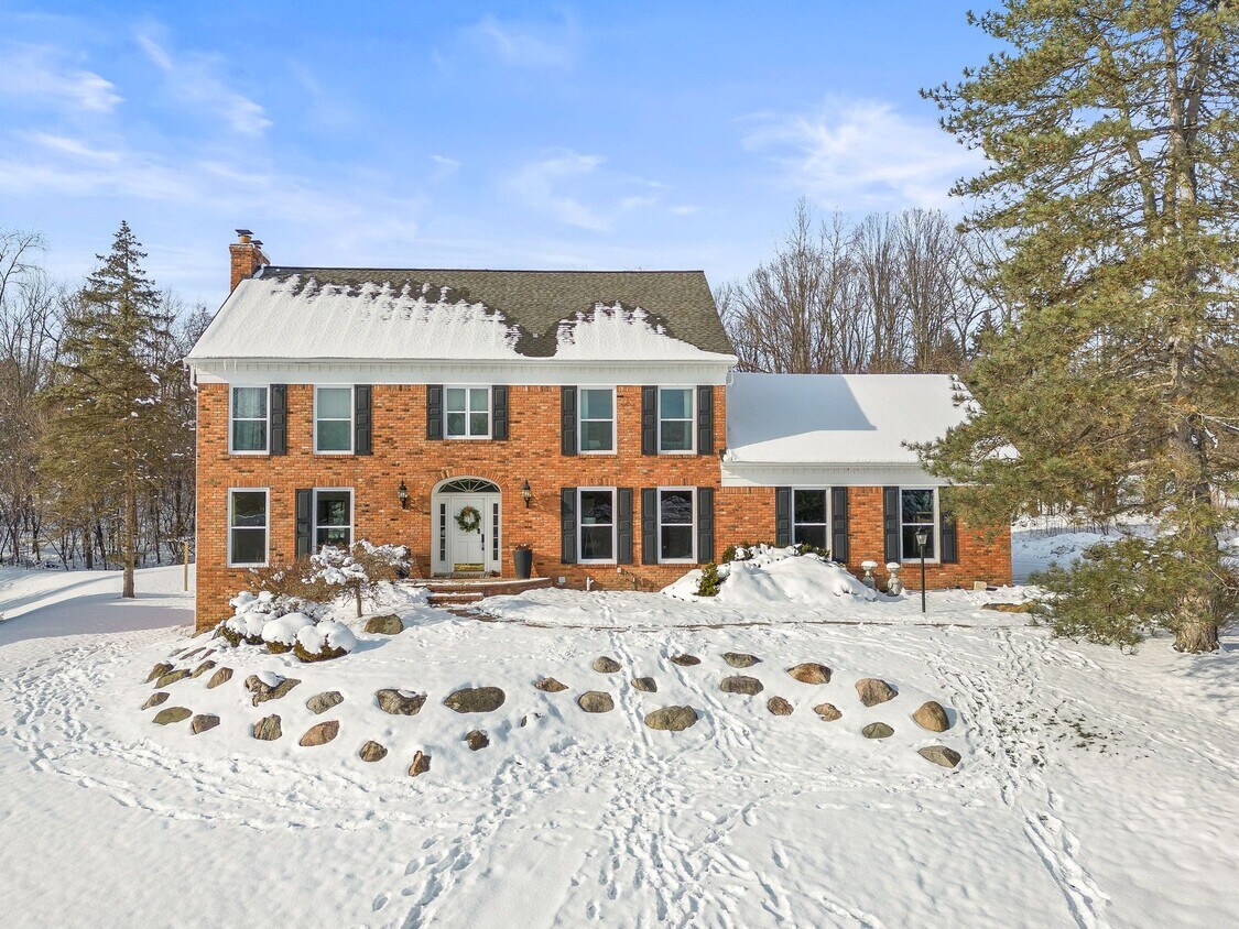 Foto principal - 3250 Chestnut Run Dr