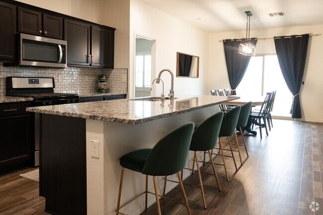 Building Photo - 4590 W Foldwing Dr