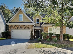 Building Photo - 2420 Freemont St