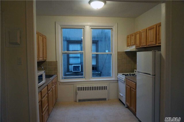 Building Photo - 34-11 43rd St