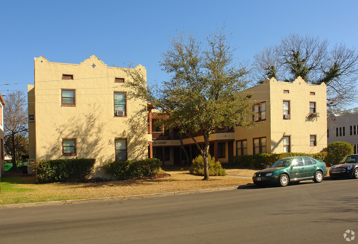 Building Photo - Magnolia Courts