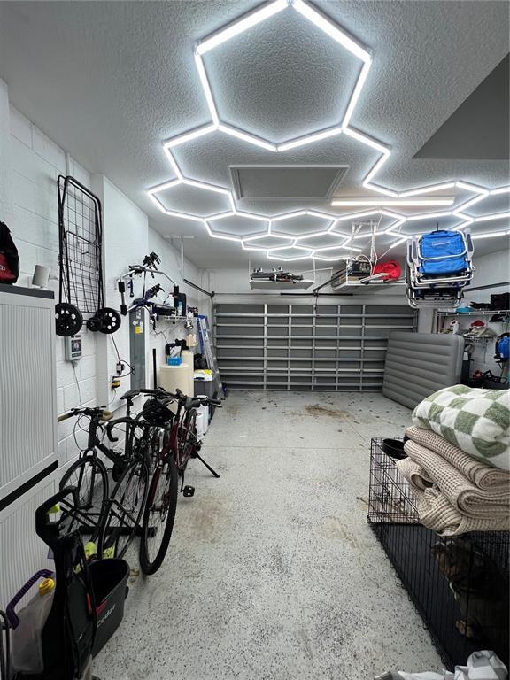 Foto del edificio - 221 Asterbrooke Dr