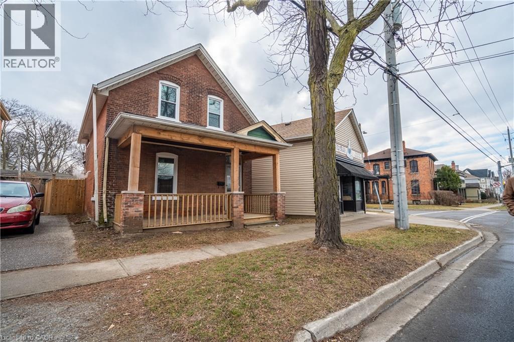Primary Photo - 24 Welland Ave