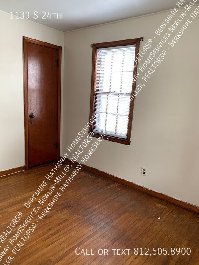 Foto del edificio - Take a look at this adorable 2 bed Home.