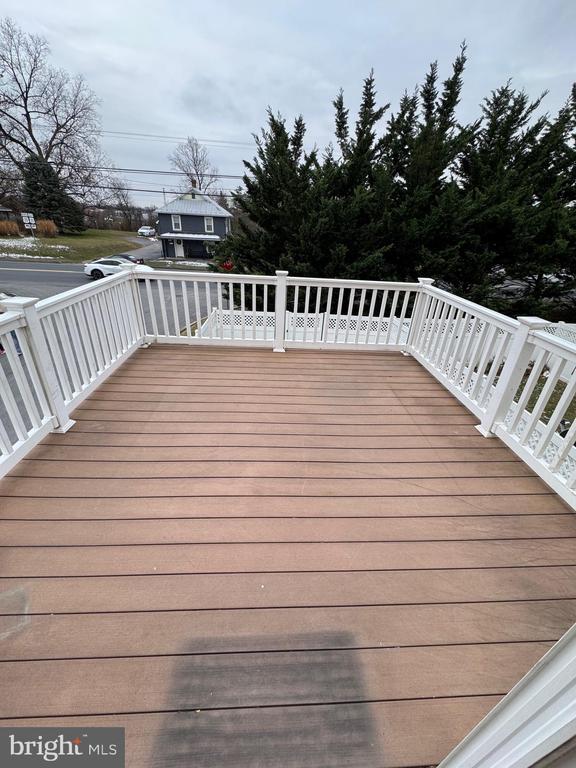 Foto del edificio - 431 W Baltimore St