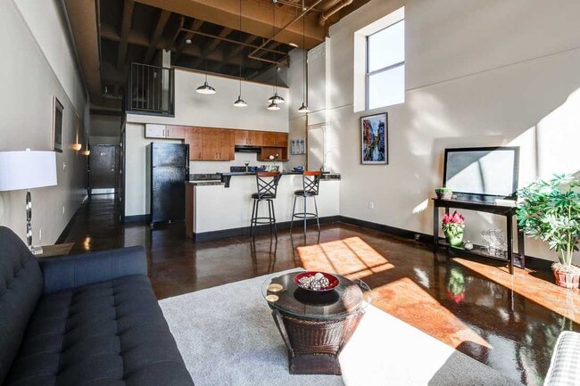 Building Photo - Schuster Historic Lofts