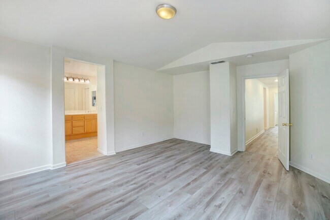 Building Photo - 1210 Alder Creek Cir