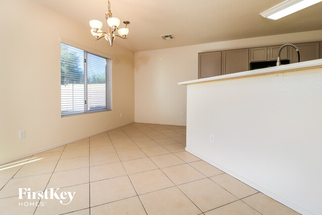 Building Photo - 22435 W Solano Dr