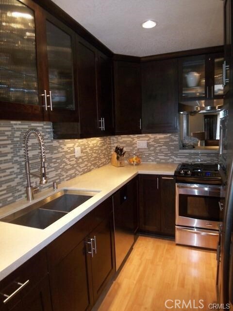 Foto del edificio - 16726 Algonquin St