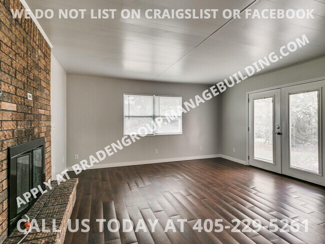 Building Photo - 9224 Rhythm Rd