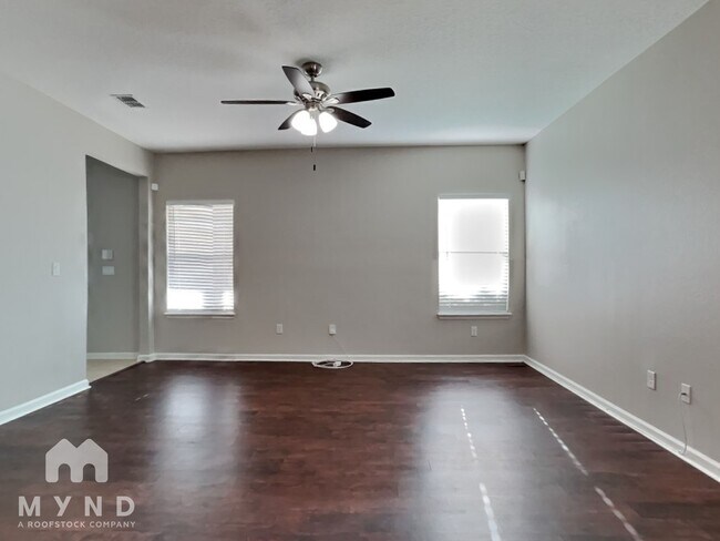 Foto del edificio - 3757 Chasing Falls Rd