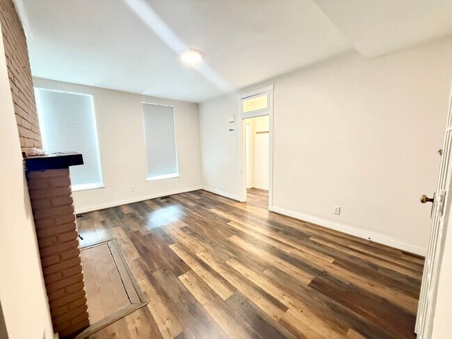 Foto del edificio - 1624 Aliceanna St