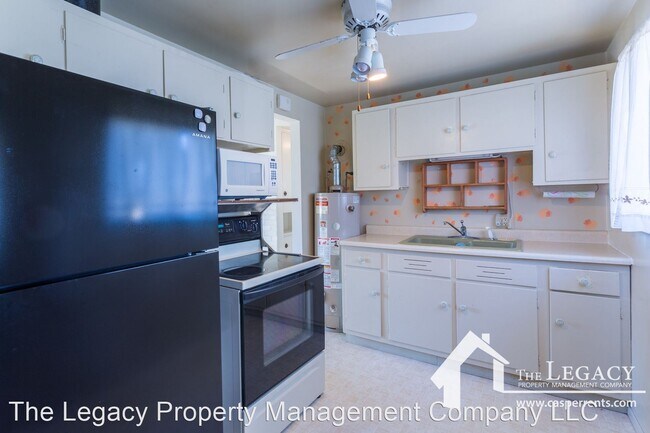 Building Photo - 2 br, 1 bath House - 1347 Sheridan Dr.