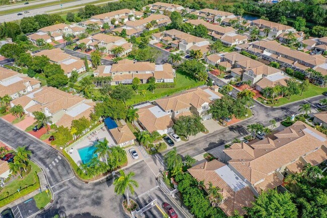 Building Photo - 5632 NW 118th Dr