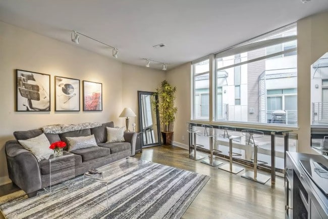 Building Photo - 2215 W 32nd Ave