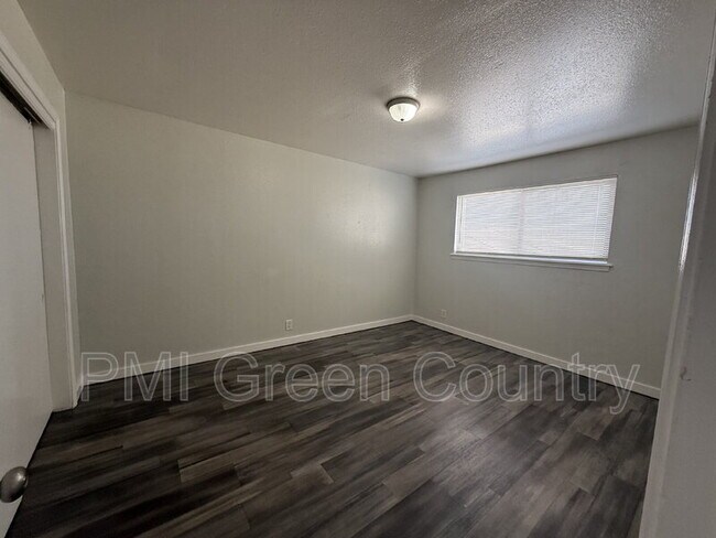 Foto del edificio - 917 N Yale Ave