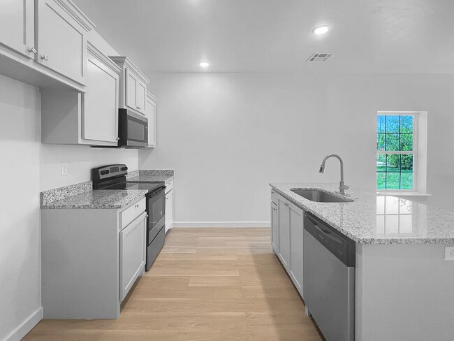 Foto del edificio - Charming 2-Bedroom Rental Home in Prime Lawton Location!