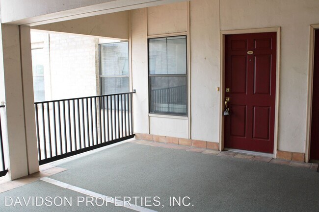 Foto del edificio - 2 br, 2 bath House - 100 El Prado #201