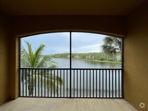 Building Photo - 9566 Trevi Ct