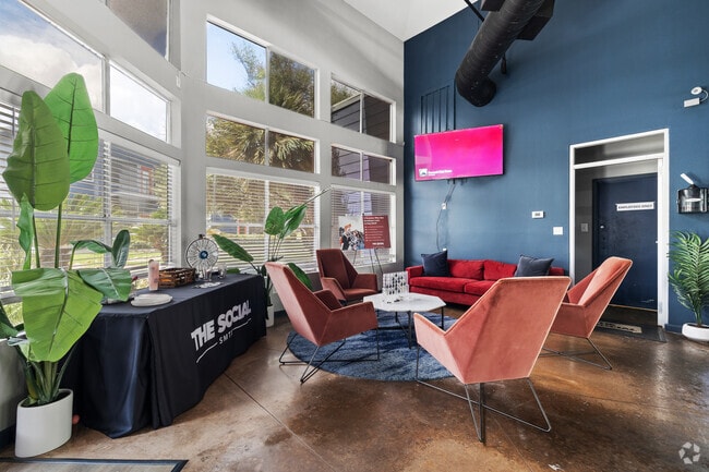 Lobby - The Social SMTX®