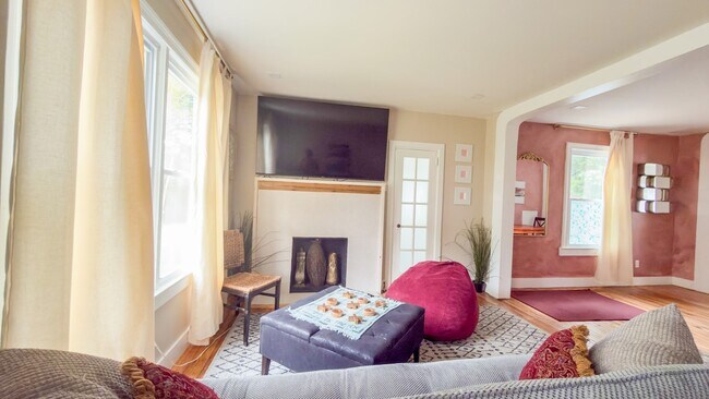 Foto del edificio - 1450 Hawthorne Way