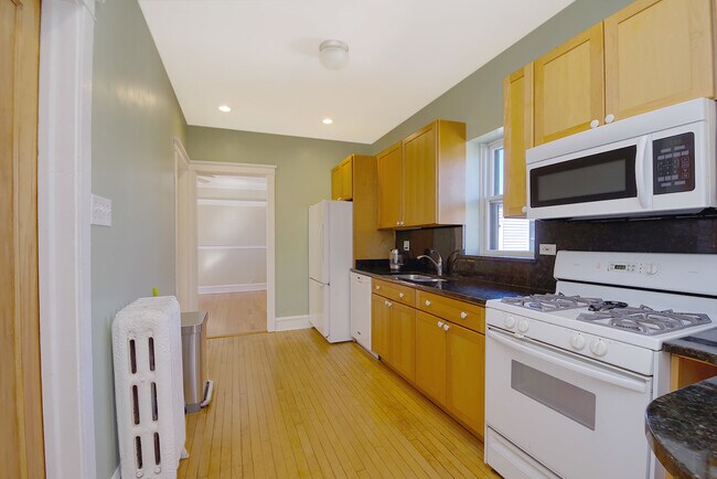 Foto del edificio - 613 Michigan Ave