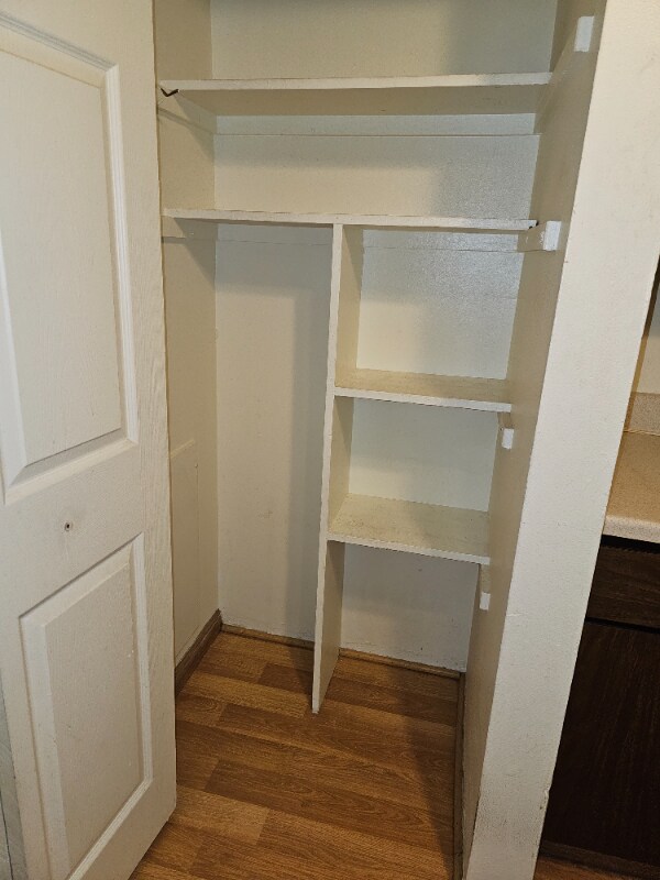 3295 Coolidge Hwy Unit 6, Berkley, MI 48072 Room for Rent in Berkley, MI