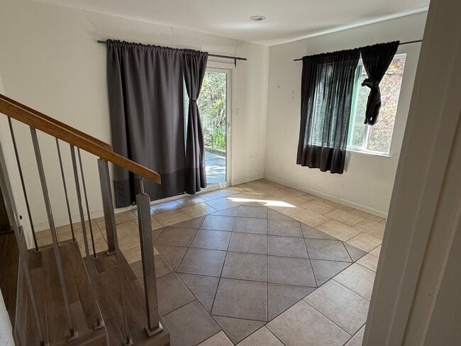 Building Photo - 2821 San Ardo Way