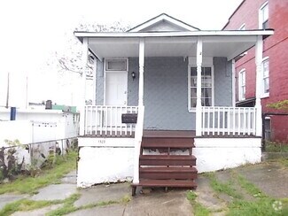 Building Photo - 1523 Elmtree St