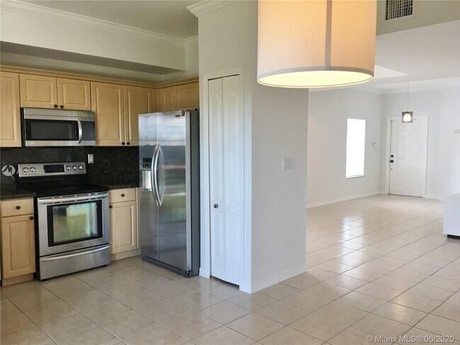 Foto del edificio - 9030 W Flagler St