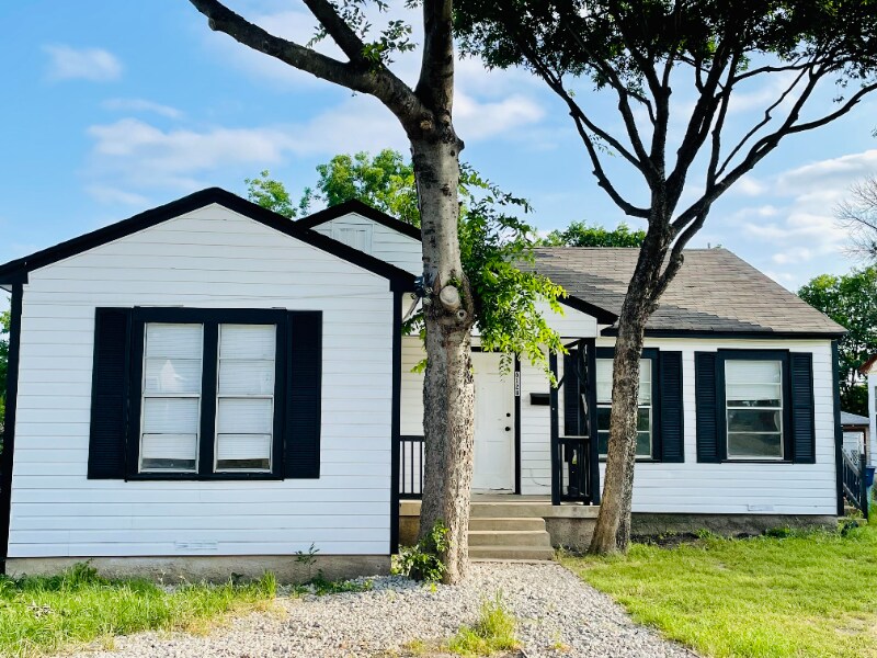 Foto principal - 6128 Howard Ave