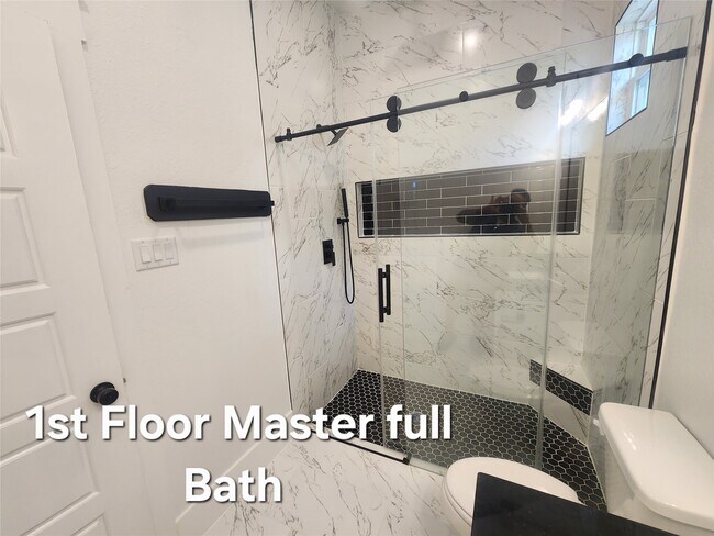 Foto del edificio - 1313 Gary Ave