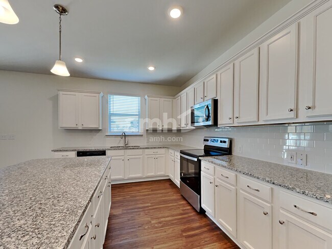 Foto del edificio - 183 Larragan Dr